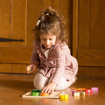 Alternative view of Classic World Cutting Vegetable Puzzle