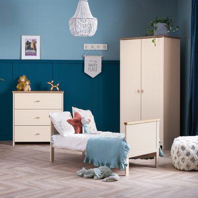Evie Cashmere Roomset